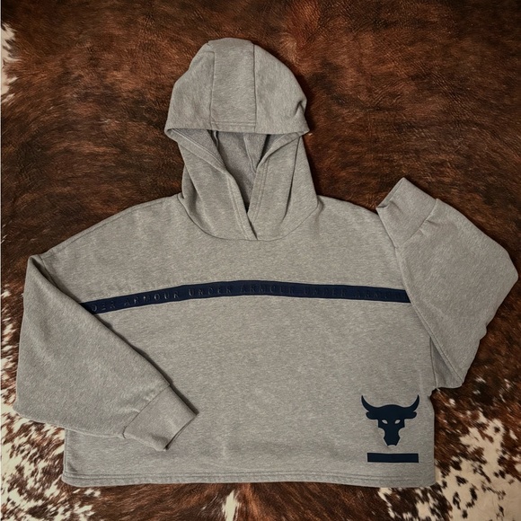 Project Rock cropped sweatshirt - Picture 1 of 1